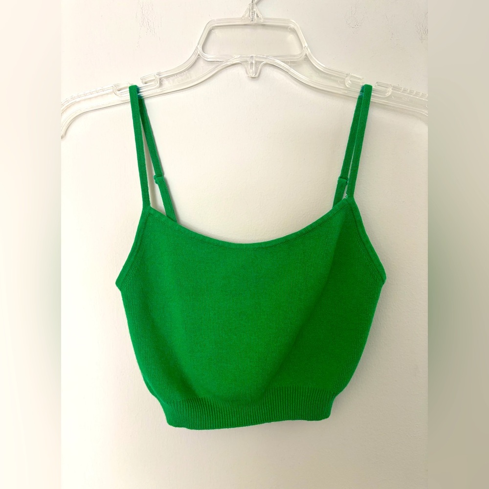 Aritzia Babaton Kelly green crop sweater bra top